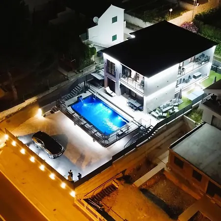 Apartment Eleganza