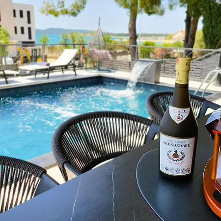 Eleganza Brodarica (Sibenik-Knin)