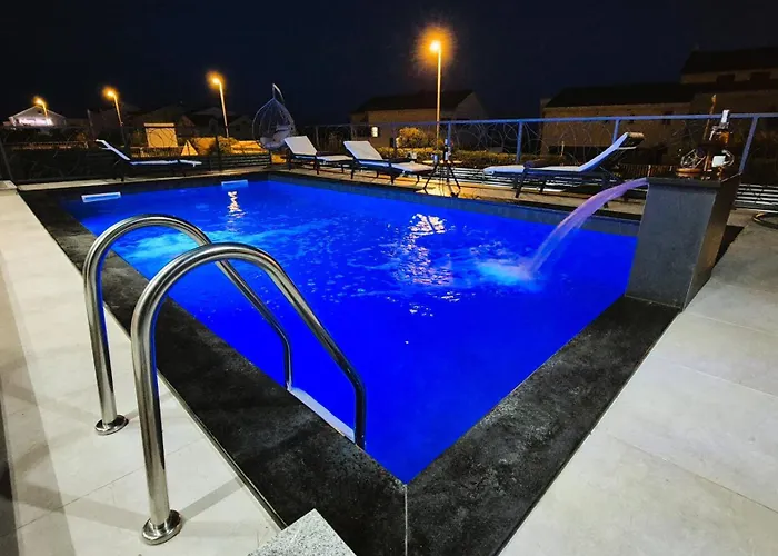 Eleganza Brodarica (Sibenik-Knin)