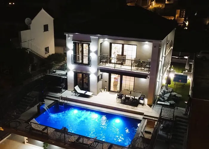 Eleganza Apartment *