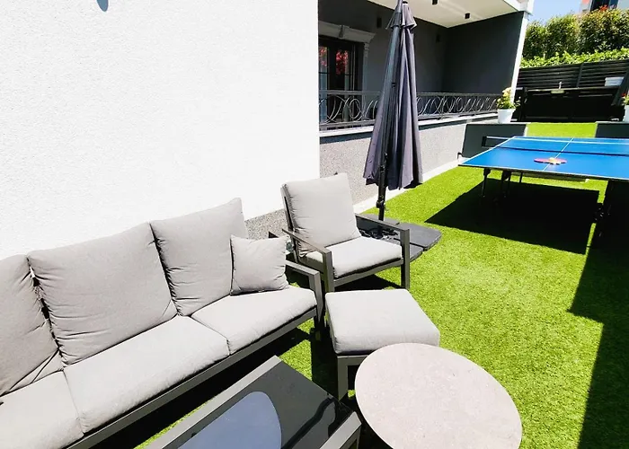 Eleganza Brodarica (Sibenik-Knin)